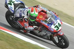 Superbike Brno Qualifiche 1: Giugliano si riconferma, Biaggi 14°