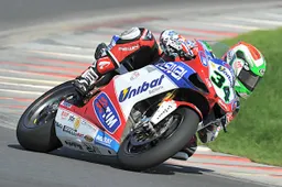 Superbike Mosca Qualifiche 2: Giugliano resta al vertice