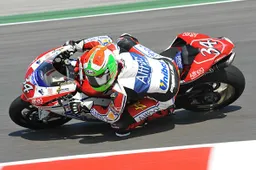 Superstock 1000 Misano Gara: dominio e vittoria di Giugliano
