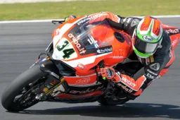Superbike: Davide Giugliano in forse per il primo round