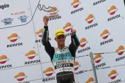Moto3: Davide Pizzoli nel Mondiale con BOÉ Skull Rider