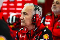 MotoGP, Davide Tardozzi: "Abbiamo un problema con Pecco"