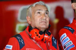 MotoGP, Tardozzi difende Bastianini: "A Bagnaia non servono aiuti"