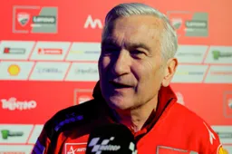 MotoGP, Davide Tardozzi (Ducati): "Marquez era un problema in più"