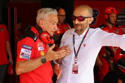 MotoGP, Ducati resta in guardia. Davide Tardozzi: "Può succedere di tutto"