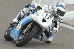 Daytona 200: Triumph "vintage" omaggio a Gary Nixon