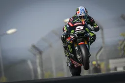 MotoGP Le Mans, Qualifiche: Pole in casa per Zarco, Marquez 2° davanti a Petrucci