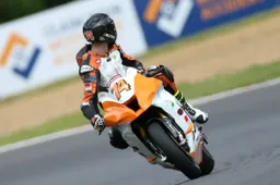 Dean Hipwell costretto a lasciare il BSB per malattia