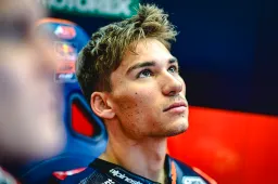 Moto2: Deniz Oncu, infortunio ad una mano in allenamento