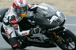 125cc: esordio a Jerez di Marc Marquez con la Derbi