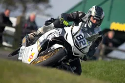 Tourist Trophy: Derek Sheils esordirà quest'anno al TT