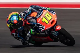 Moto3 Indonesia: Moreira regola Masia, ritorno in pole position