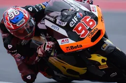 Moto2 Austin: Dixon sceriffo nella pioggia, podio tutto Boscoscuro