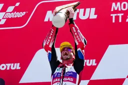 Moto2: Jake Dixon è grande ad Assen, primo ruggito dell'ex BSB