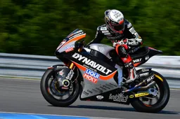 Moto2: Xavi Vierge operato alla mano destra fratturata