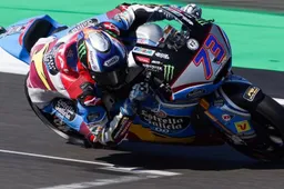 Moto2 Silverstone, Prove 2: Alex Marquez in testa prima della pioggia, 2° Marini