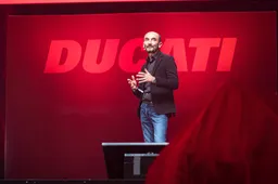 MotoGP, Domenicali avverte: "Marquez darà fastidio anche in Ducati"