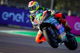 MotoE Le Mans, Gara 2: Zampata vincente di  Aegerter su Casadei