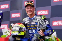 Dominique Aegerter corona il sogno: sale in Superbike con Yamaha ufficiale
