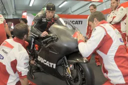 MotoGP: Dovizioso operato, OK per i test di Sepang