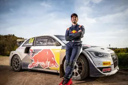 Andrea Dovizioso si dà al Rallylegend corre con una Lancia 037 Safari