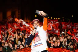 Marc Marquez in 'fiesta' a Cervera: "Vincere è la mia benzina"