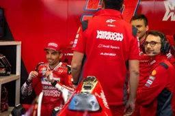 Michele Pirro, Jeremy Alcoba e Carlos Tatay le wild card a Valencia