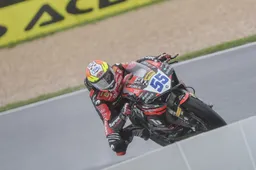 Pazza pole di Yari Montella nel Mondiale Supersport