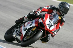 Superbike: Forés, Neukirchner e Lanzi wild card a Magny Cours