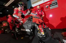 MotoGP, la tecnica: il nuovo holeshot device anteriore della Ducati