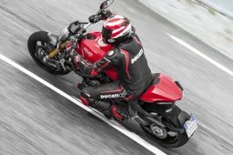 Ducati Monster 1200