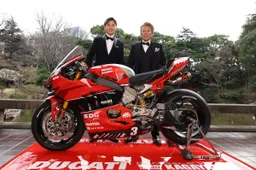 Presentato il Ducati Team Kagayama all'assalto dell'All Japan Superbike