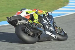Ducati conclude i test a Jerez con Iannone, Pirro e Battaini