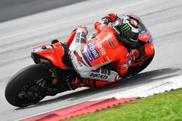 MotoGP, Test Sepang: Lorenzo miglior Ducati "Abbiamo un buon margine di miglioramento"