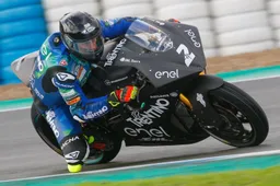 Lorenzo Savadori: "MotoE molto diversa, bisogna capire come guidarla"