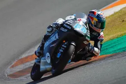 Moto3, Test Valencia: Martin chiude in testa, 2° Bastianini