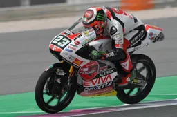 Moto3 Losail Qualifiche: Pole di Antonelli, beffato Martin per un millesimo