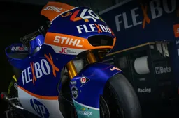 Moto2: FlexBox HP40 per l'iride con Baldassarri e Fernández