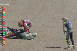 Moto3: Kofler e Tatay, lesioni a schiena e caviglia dopo il botto al Mugello