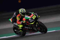 MotoGP, Massimo Rivola: "L'arrivo di Iannone stimola Espargaró"