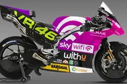 MotoGP: Luca Marini all'attacco a Misano su una Ducati fucsia