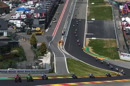 La magia di Spa Francorchamps: al via la 24h Spa EWC Motos 2023