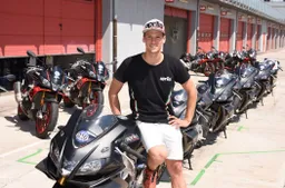 Lorenzo Savadori: "Mi alleno con la bici da spinning di Dovizioso"