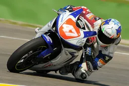 Superstock 1000: il "gommone" Pirelli debutta a Monza