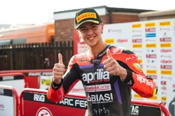 Edoardo Colombi: storica doppietta italiana nel British Sportbike