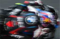 Superbike Test Misano: Toprak fulmine, Bulega ora prova a prenderlo