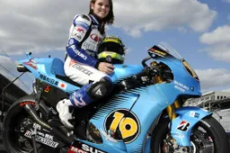 MotoGP: Elena Myers prova la Suzuki GSV-R "Una favola!"