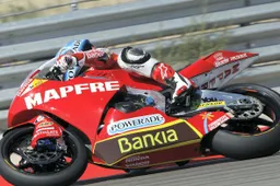 Moto2: wild card, ritorni e sostituzioni per Valencia