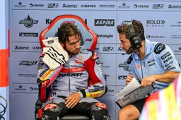 MotoGP, Giribuola avverte Bagnaia: "Nessun fastidio, vogliamo il Mondiale"