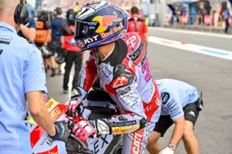 MotoGP, Bastianini cerca l'uscita dalla crisi: "Modifica all'anteriore o reset"